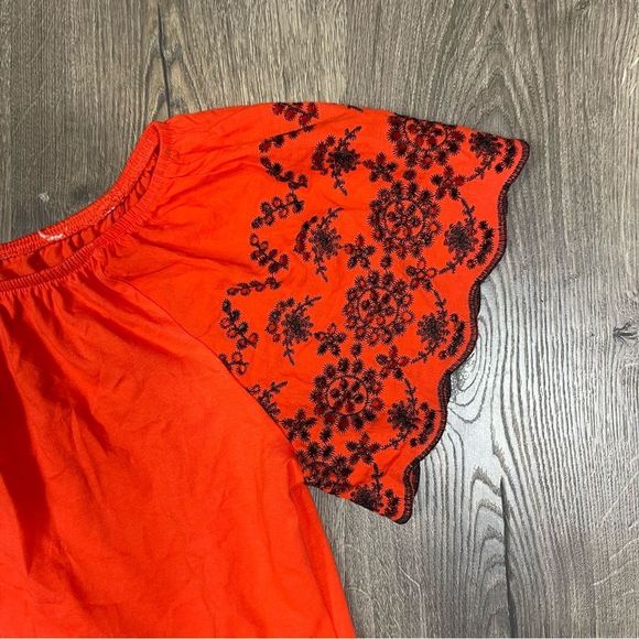 H&M coral off the shoulder top - Picture 2 of 6